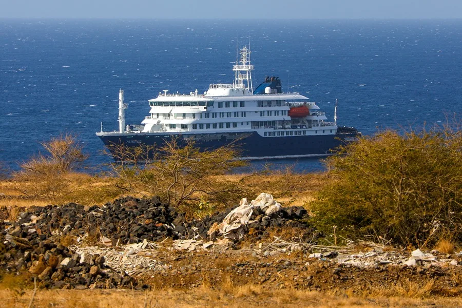 Cabo Verde confirma que buque afectado por brote de hantavirus partió hacia Tenerife