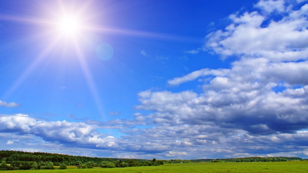 Ambiente en RD seguirá soleado y caluro con lluvias débiles este jueves