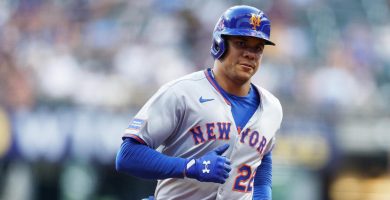Juan Soto conecta jonrón al abrir el juego y guía triunfo de Mets sobre Rockies