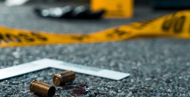 Asesinan hombre a tiros y dejan una mujer herida en Andrés, Boca Chica