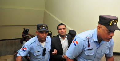 Donni Santana: el condenado por abuso que se mantiene libre con alegado permiso laboral