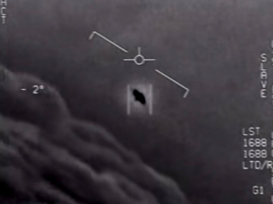 EE.UU. divulga imágenes y documentos sobre posible avistamientos de ovnis