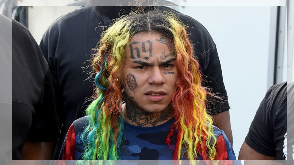 Tekashi 6ix9ine y su pareja anuncian que esperan un varón en emotivo baby shower