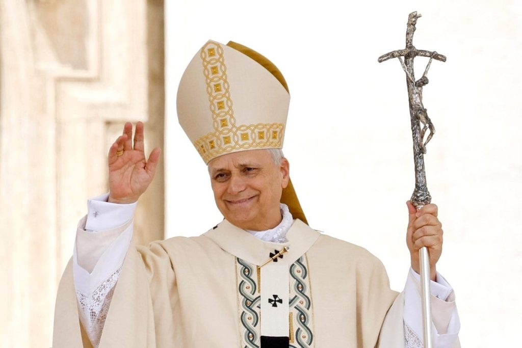 El Papa León XIV muestra señales de apertura hacia católicos LGBTQ , aunque mantiene límites doctrinales