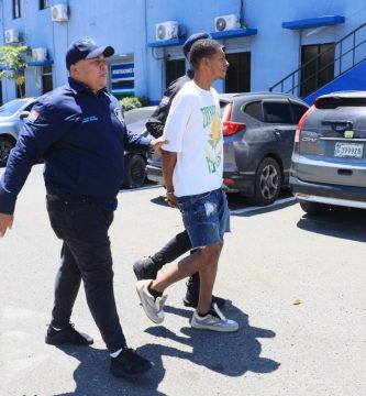 Se entrega hombre acusado de causar muerte a cabo policial en SDE