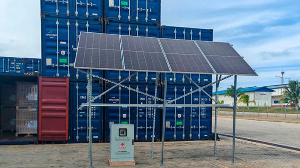 Japón dona 6,5 millones de dólares para instalar paneles solares en 10 hospitales de Cuba