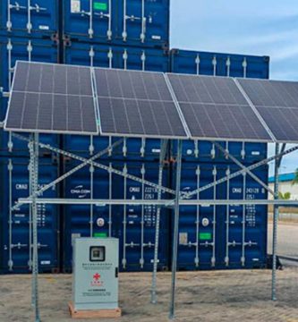 Japón dona 6,5 millones de dólares para instalar paneles solares en 10 hospitales de Cuba
