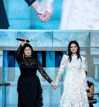 Laura Pausini dedica emotivo mensaje antes de compartir escenario con Zulinka Pérez