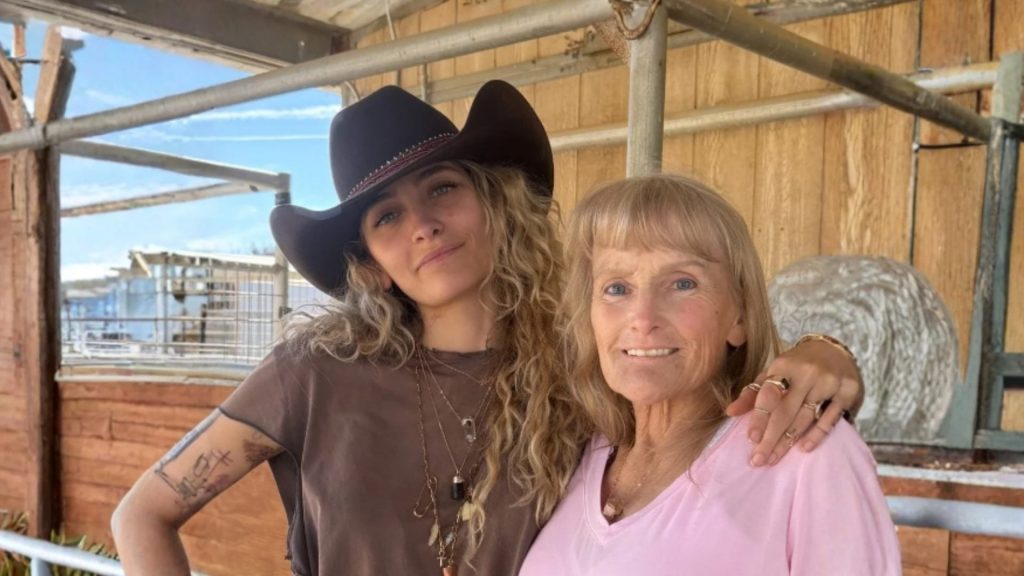 Paris Jackson felicita a su madre en el Día de las Madres y resalta su gran parecido