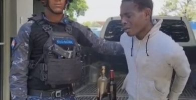 VIDEO: Apresan un haitiano en Bonao con materiales para fabricar bombas caseras