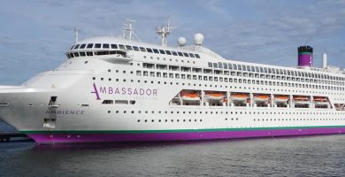 Por muerte de pasajero, confinan 1700 personas por casos de gastroenteritis en un crucero en Burdeos
