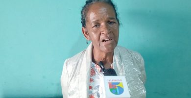 VIDEO: «Él está medio loco»: Mujer pide ayuda para hijo adicto a las drogas en Barahona