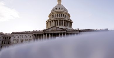 Republicanos bloquean por séptima vez en Senado intento demócrata de frenar guerra de Irán