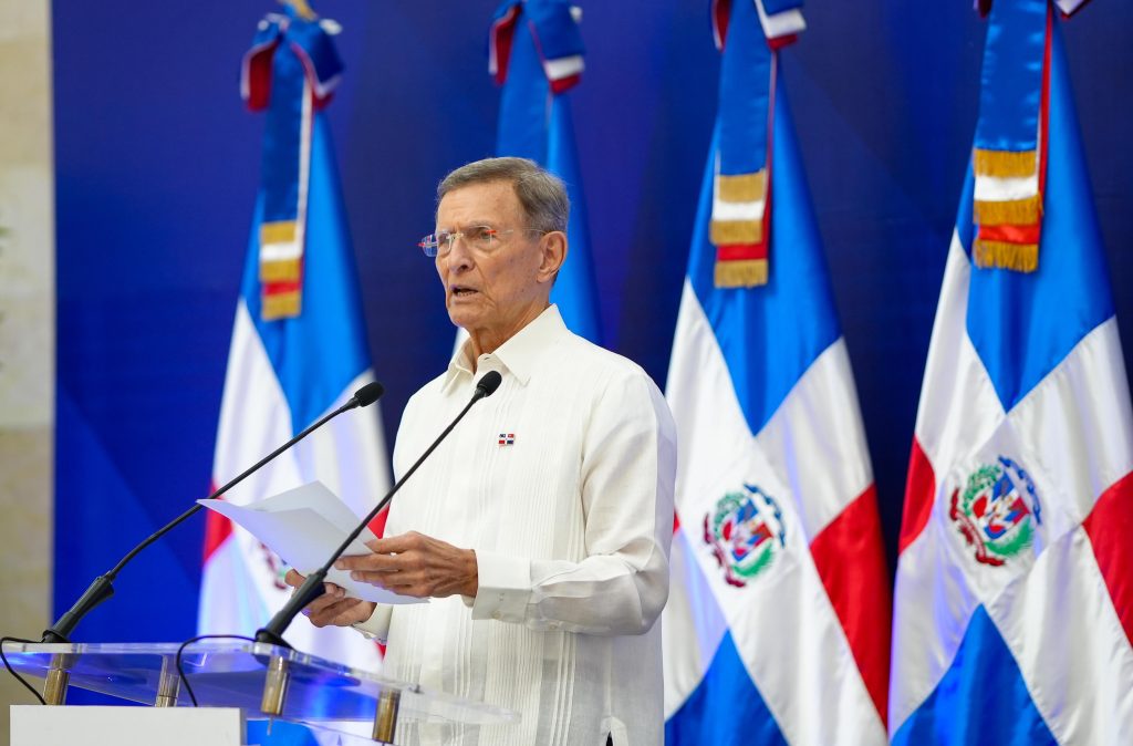 Permiso a EE.UU. para uso de aeropuertos dominicanos vence el 31 de octubre