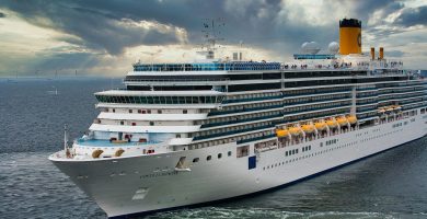 Pasajeros de crucero afectado por brote de Norovirus desembarcan en Francia