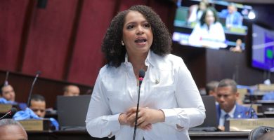 “‘Algo está fallando»: Juliana O’Neal cuestiona respuesta del Estado ante feminicidios