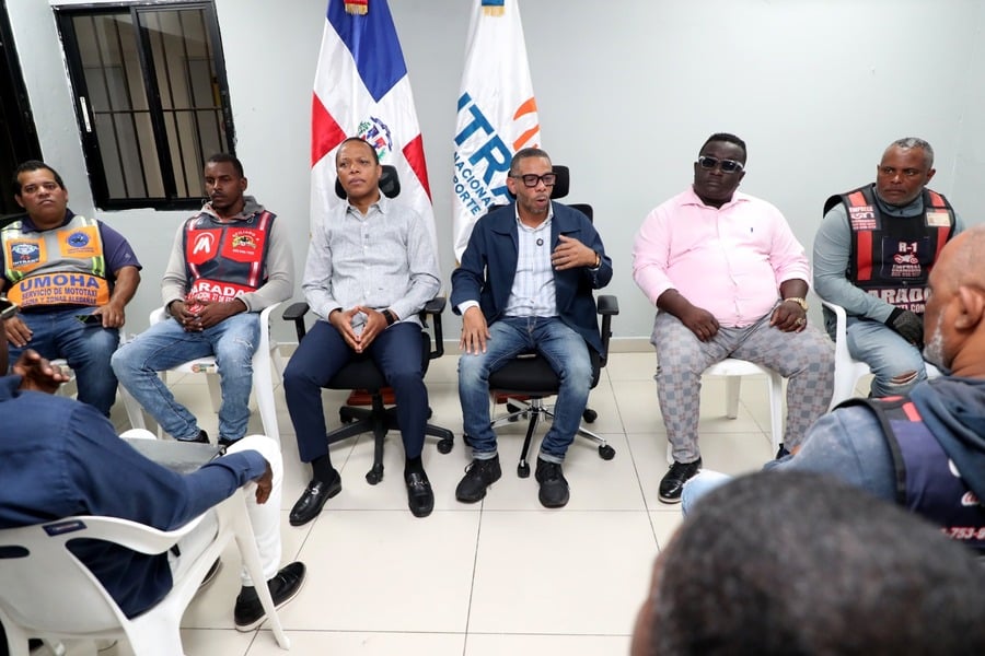 Intrant y Fenamoto desmienten obligatoriedad de dos cascos para motoconchistas
