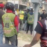Investigan agresión entre motorista y agente de Digesett en Santiago