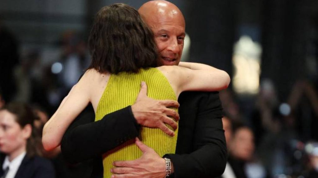 Vin Diesel protagoniza emotivo abrazo con la hija de Paul Walker en Cannes