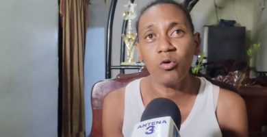 Mujer clama por ayuda para costear tratamiento contra el cáncer