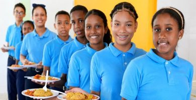 Familias dominicanas ahorran más de RD$82,000 millones al año por Programa de Alimentación Escolar