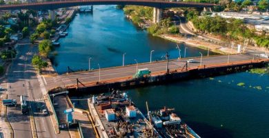 Puente Flotante será cerrado este sábado para dar paso a tres embarcaciones