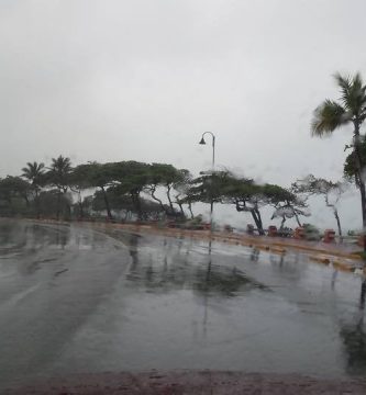 Saque su sombrilla: fuertes aguaceros por vaguada y onda tropical en las próximas horas