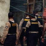 Denuncian presunta implantación de drogas por agentes de la DNCD en Moca