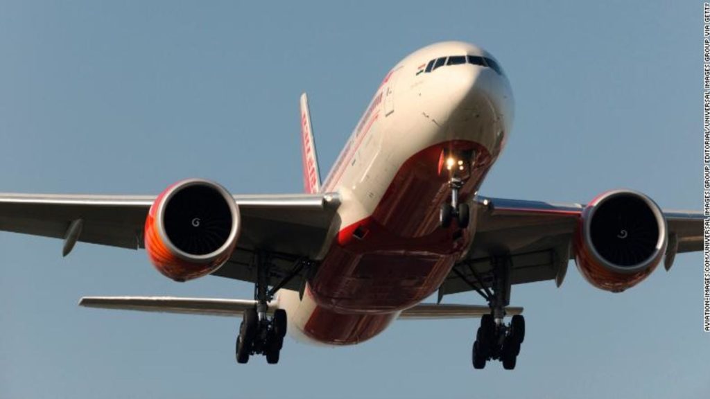 Avión de Air India que volaba a Nueva York aterriza de emergencia en Londres por amenaza de bomba
