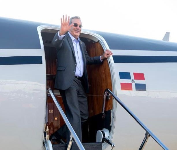 Presidente Abinader viaja a Miami para recibir el reconocimiento «Campeón de la Libertad»