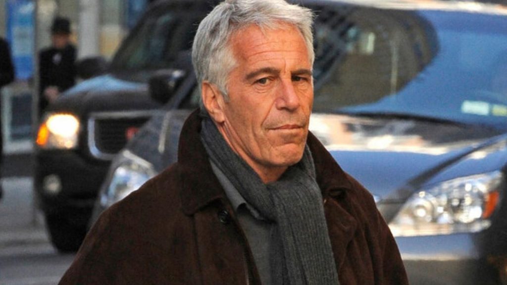 Nuevas víctimas de Jeffrey Epstein se dirigen a la justicia francesa