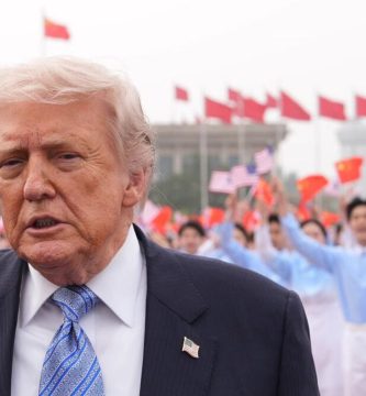 Trump: “Le estamos ganando a China por mucho en IA porque permití que se construyeran estas plantas”