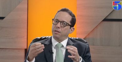 ¡13 años congelado! Por qué el Gobierno no ha podido aumentar el salario mínimo al sector público