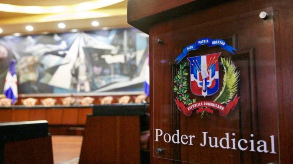 Poder Ejecutivo y FINJUS firman acuerdo estratégico para fortalecer la institucionalidad