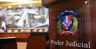 Poder Ejecutivo y FINJUS firman acuerdo estratégico para fortalecer la institucionalidad