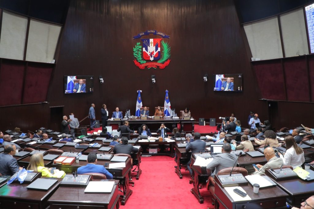 Diputados aprueban proyecto de modificación del Código de Trabajo