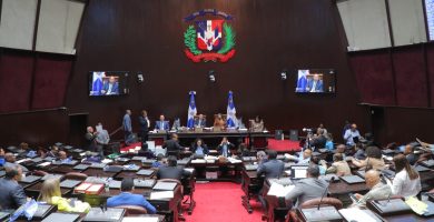 Diputados aprueban proyecto de modificación del Código de Trabajo