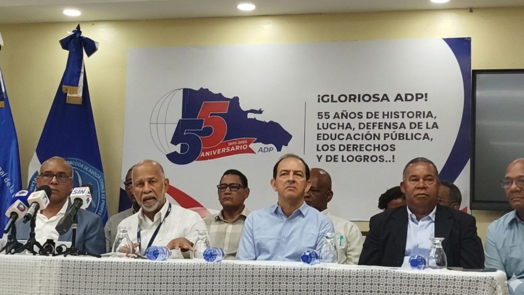 La ADP denuncia el «colapso» de las escuelas por sobrepoblación estudiantil y falta de maestros