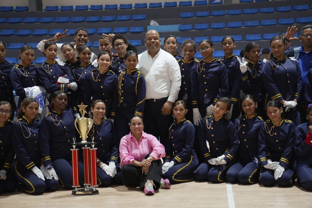Regional 15 de Educación celebra exitoso Festival de Marchas Escolares