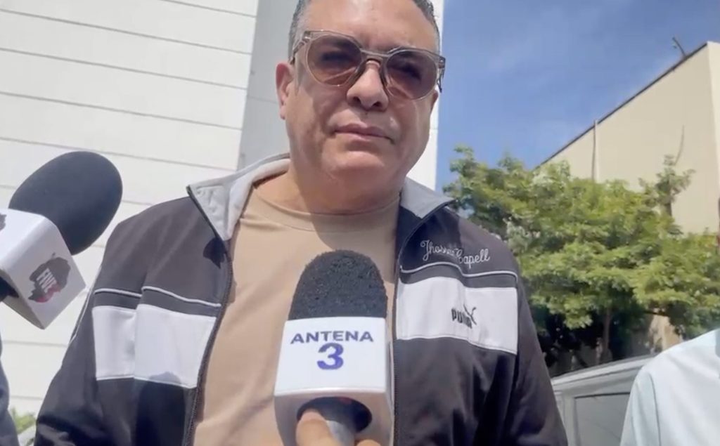 Cruz Jiminián y DD. HH. entregan a Jhossan Capell por agresión en Ciudad Nueva