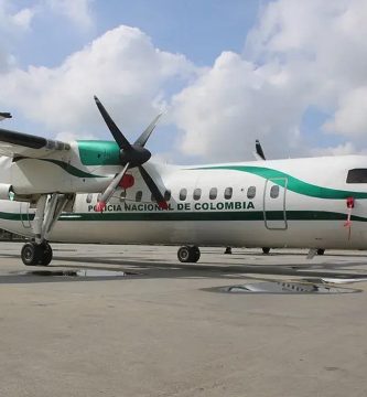 Terroristas atacan aeronave de la Policía de Colombia y dejan tres heridos