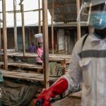 Unión Africana advierte riesgo en diez países por brote de ébola