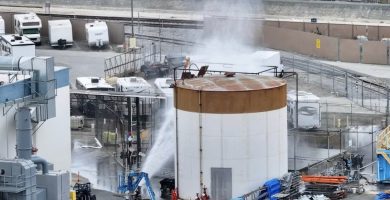Declaran emergencia en California por riesgo de explosión química