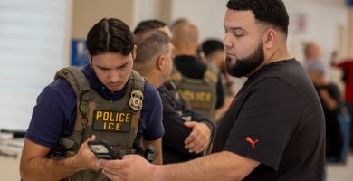 Estados Unidos propone multa de hasta USD 18,000 a migrantes con orden de deportación