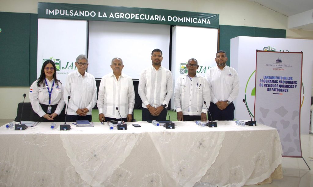 DIGEMAPS presenta Programas Nacionales de Control de Patógenos y Residuos Químicos para fortalecer la inocuidad de carnes en RD