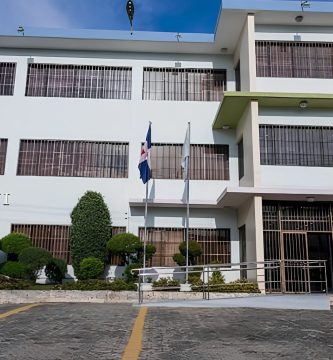 Conani suspende a personal administrativo por muerte de adolescente