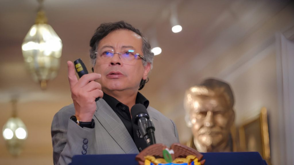 Abren investigación contra Gustavo Petro por presunta participación en proceso electoral colombiano