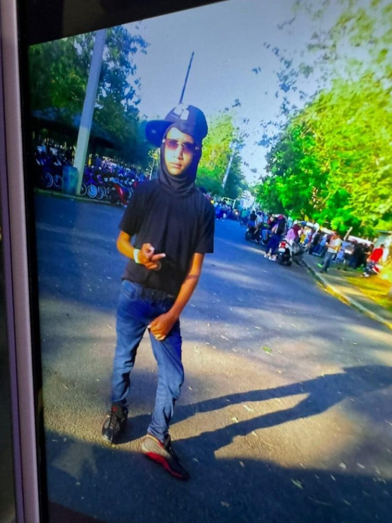 VIDEO: Arrestan a militar acusado de causar muerte de adolescente tras tumbarlo de motocicleta en SFM