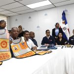 Chalecos diferentes para distinguir a motoristas de delivery y mensajeros