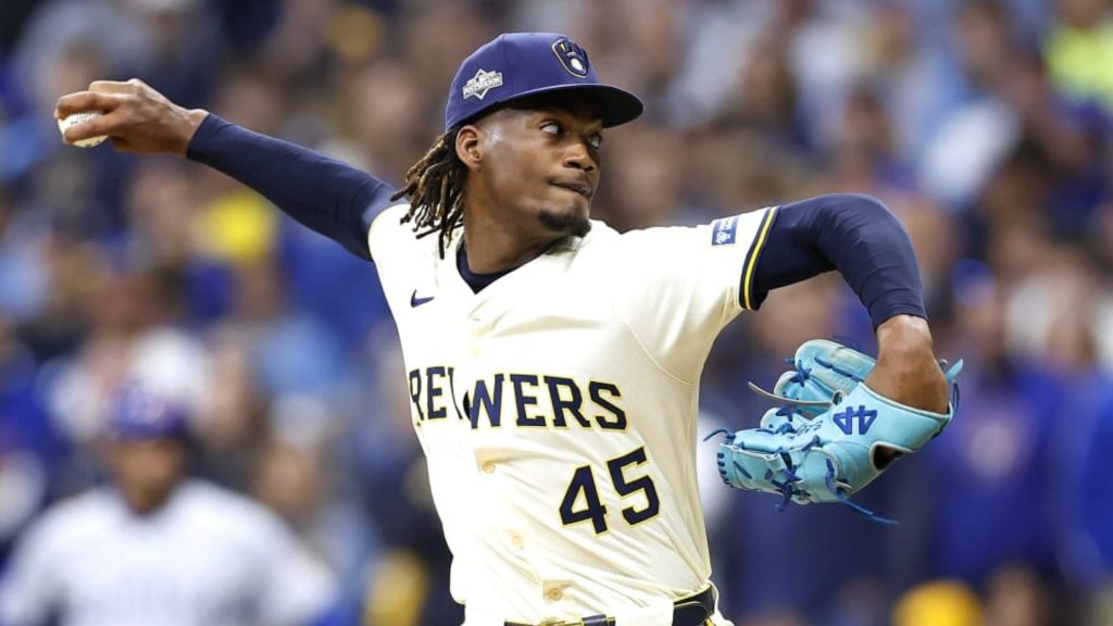 Abner Uribe pide disculpas tras “perreo” en victoria de Milwaukee